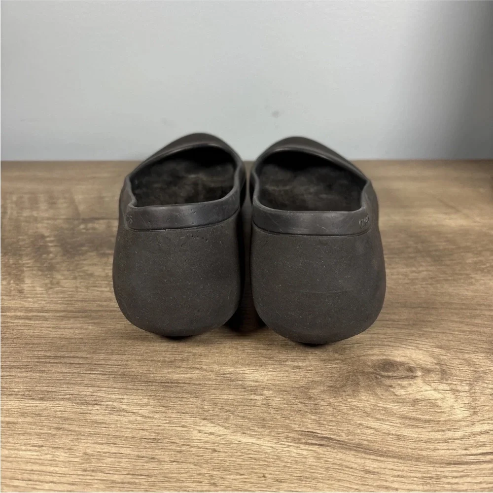 Crocs Mammoth Women’s Size 9 Shoes Black Fur Lined Comfort Flats - Picture 3 of 11